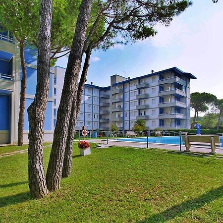Althea Apartment Lignano Sabbiadoro Exterior photo